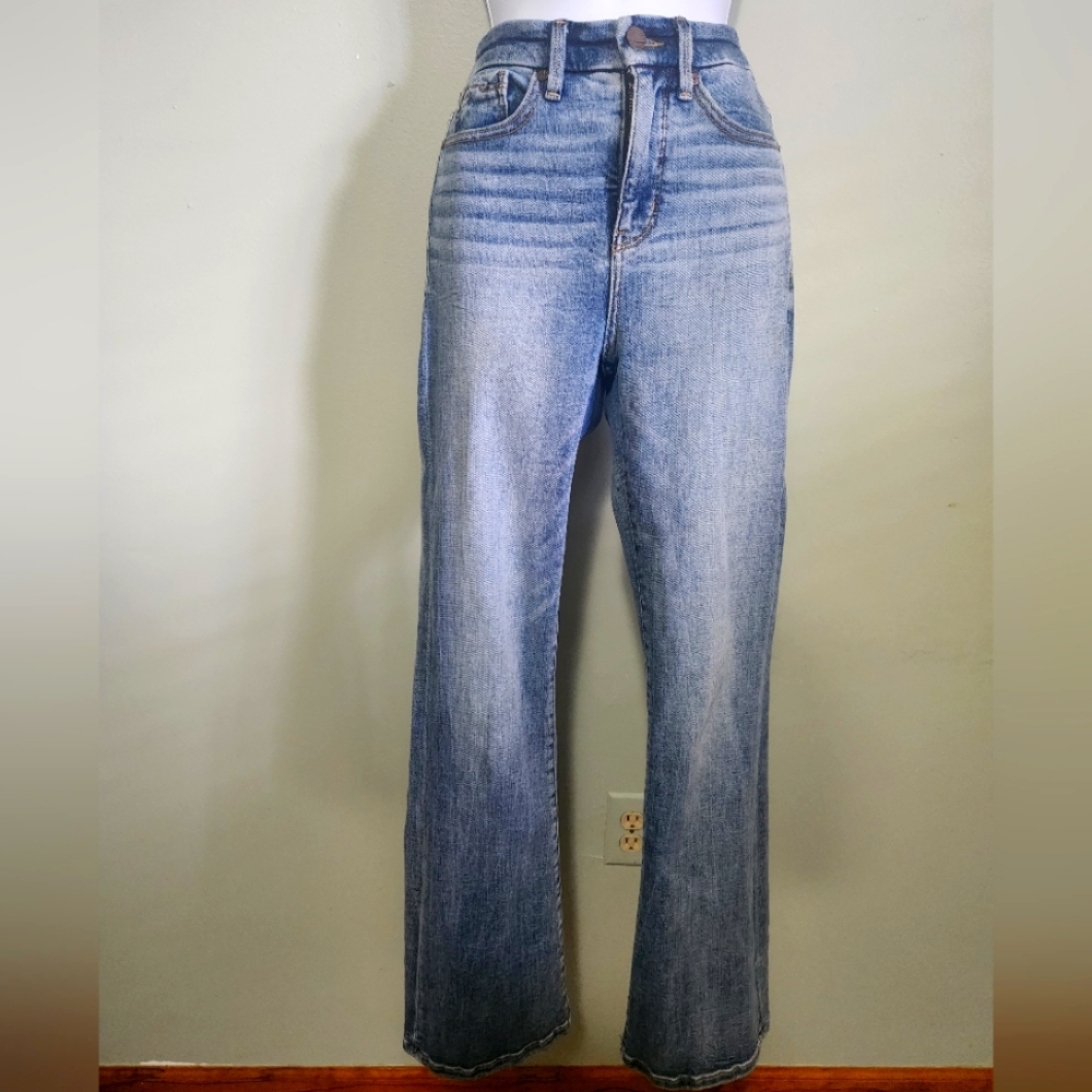 Buckle Jean's No. 75 Bootleg
